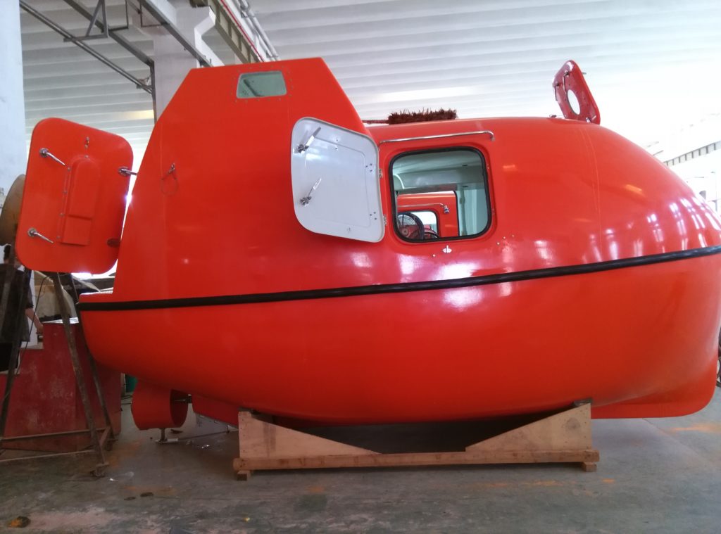 Totally Enclosed Lifeboat Bosunmarine