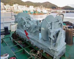 marine anchor windlass 